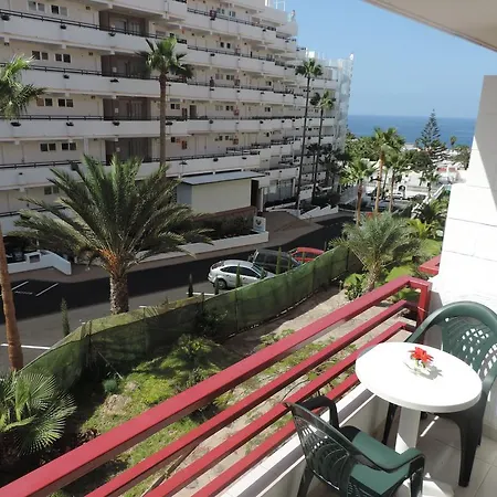 Olympia Americas Apartment *